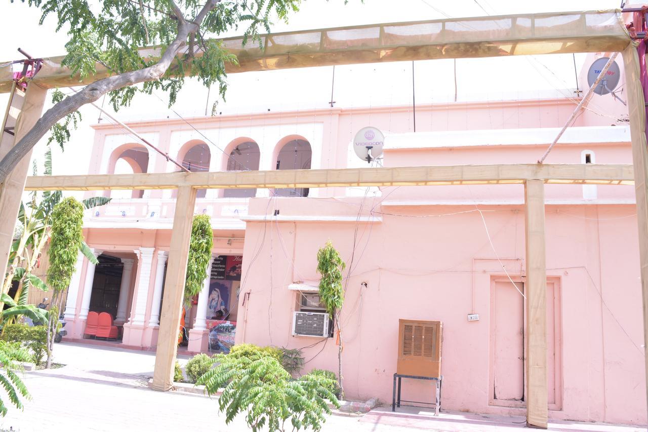 אלוואר Hotel Saroop Vilas Palace מראה חיצוני תמונה